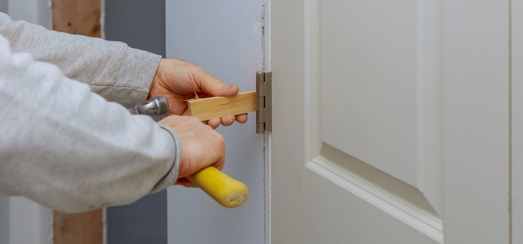 fiberglass entry door repair in Calimesa